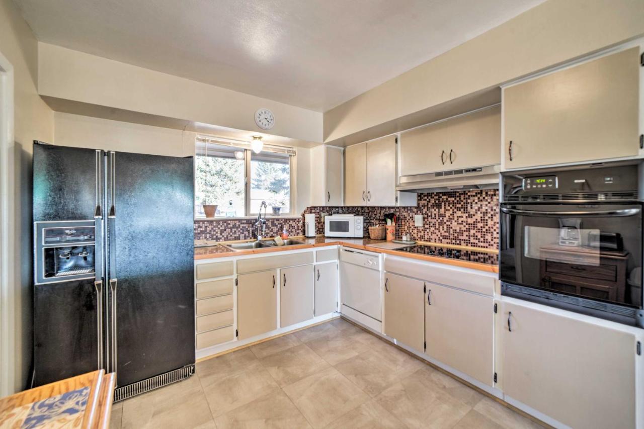 Family-Friendly Cortez Cedar House With Yard! Εξωτερικό φωτογραφία